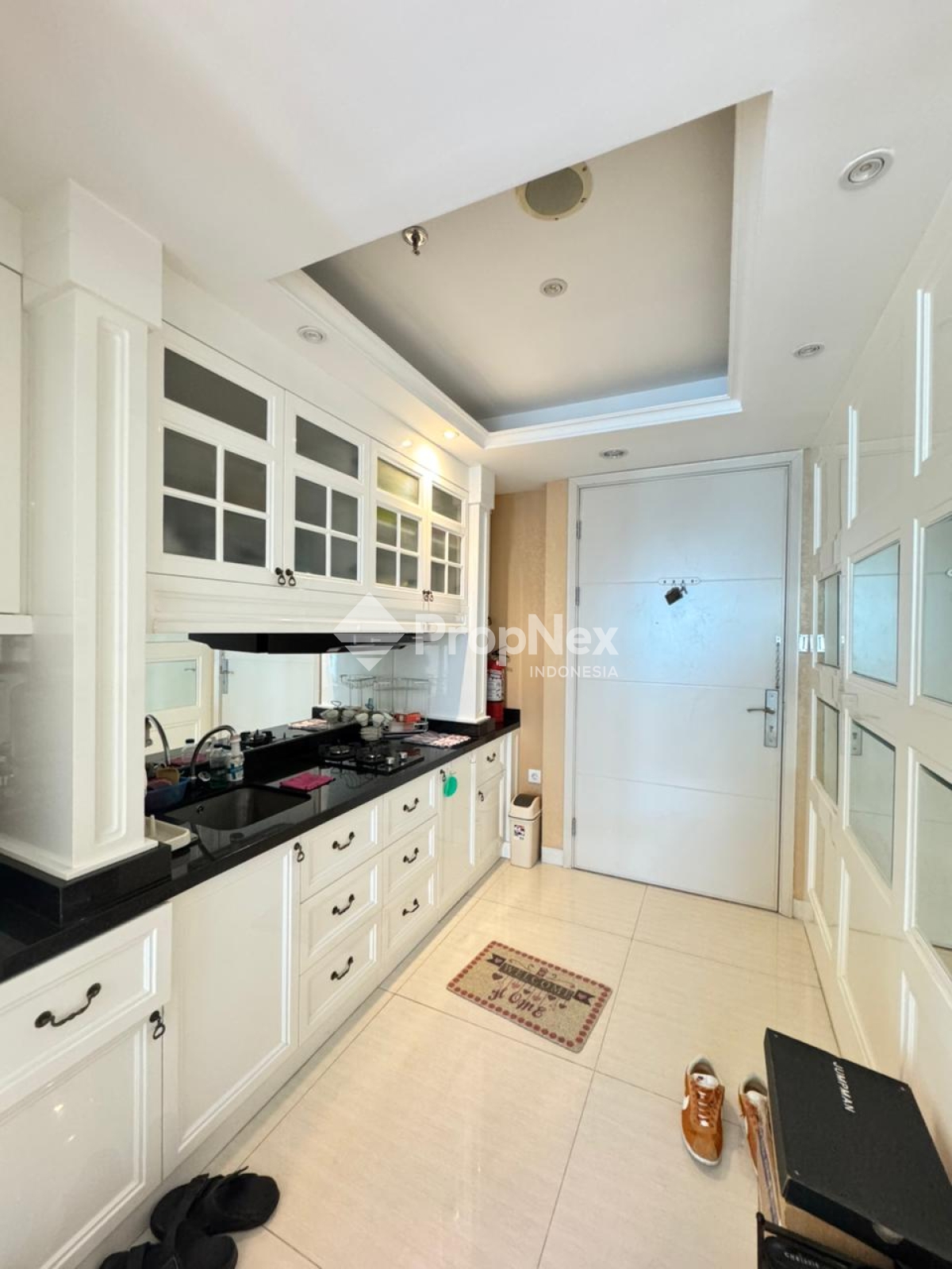 Apartemen La Riz Pakuwon Mall — foto 3